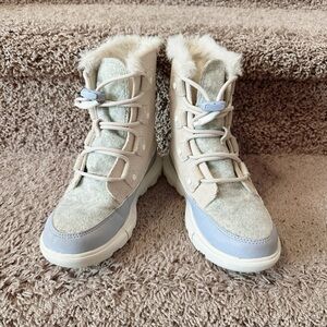 Sorel Kids Girl - Explorer Lace Waterproof Boots, Natural Twilight shoes